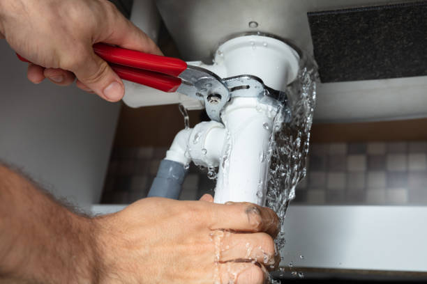 Best Sewage cleanup and water damage restoration  in Ontario, OH